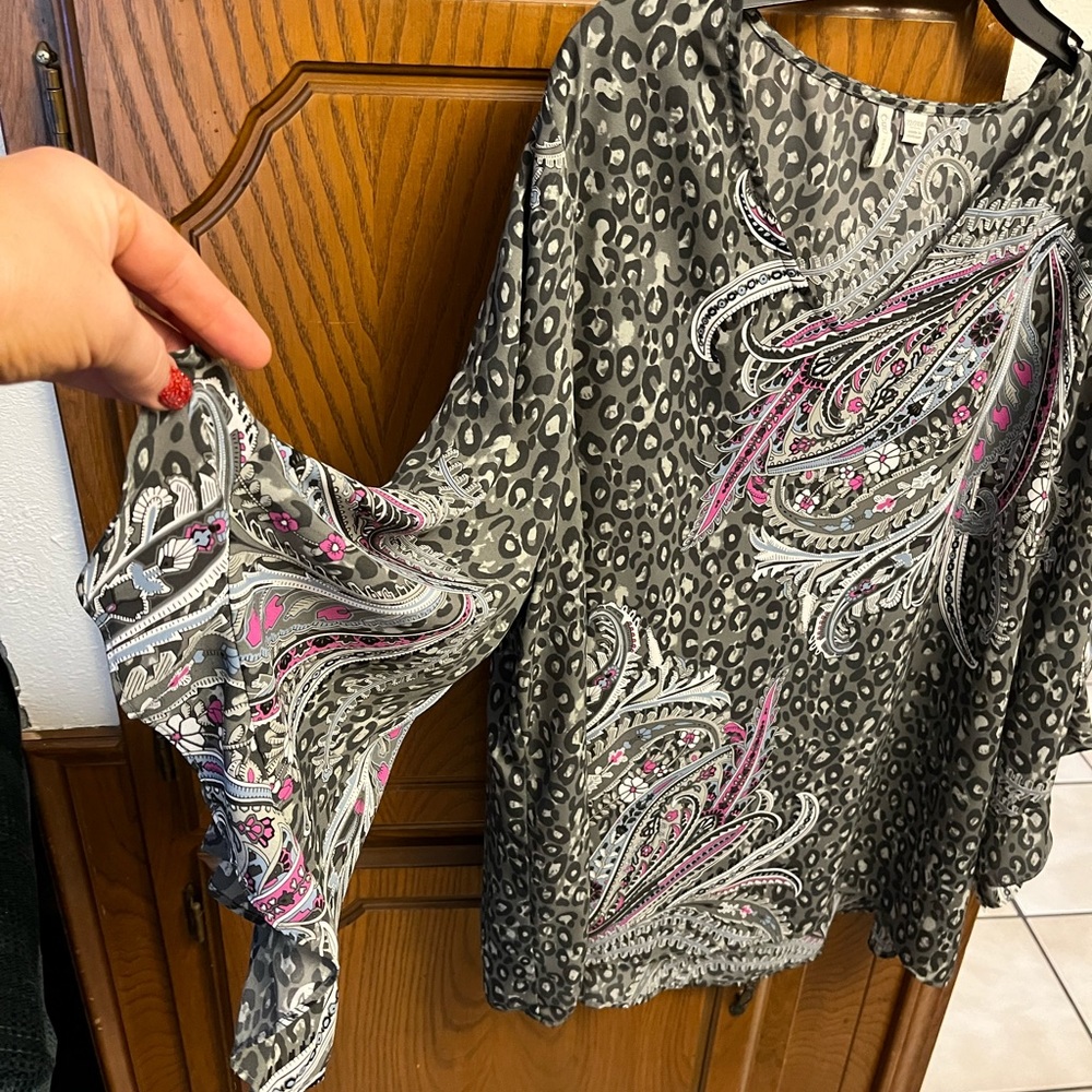 Shear Bell Sleeve Cato Blouse Size 22/24W